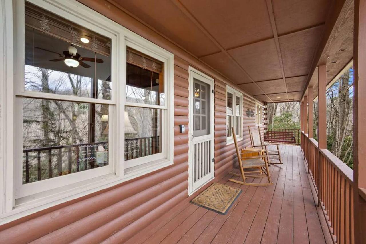 Log Cabin On Peaceful River Blowing Rock Exteriér fotografie